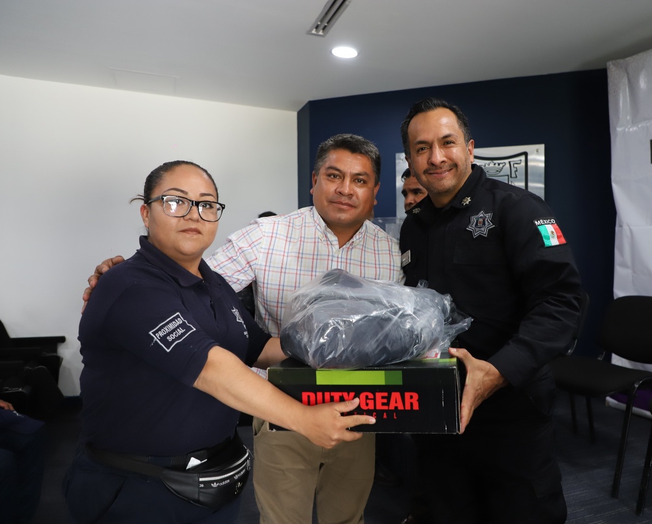Utarc Dotó SSC de uniformes tácticos a 200 elementos de 14 municipios ...